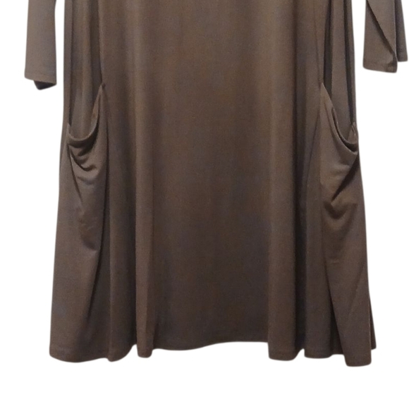 Sigrid Olsen - NWT, Taupe Dress W/ Pockets, Round Neck, 3/4 Sleeves, Size Medium - Picture 4 of 9